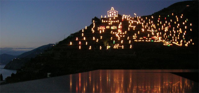 10Christmas-manarola