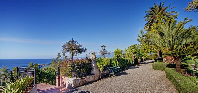 Exotic gardens and fantastic sea view at San Domenico Palace in Sicily