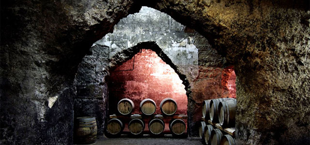 Wine-aging barrels in an ancient Roman cistern. From casteldepaolis.it