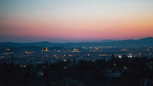 Florence at sunset. Photo by Stefano Santucci, courtesy of tastino0.it