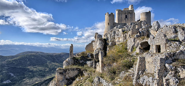 Rocca Calascio Castle - Image from improntalaquila.org