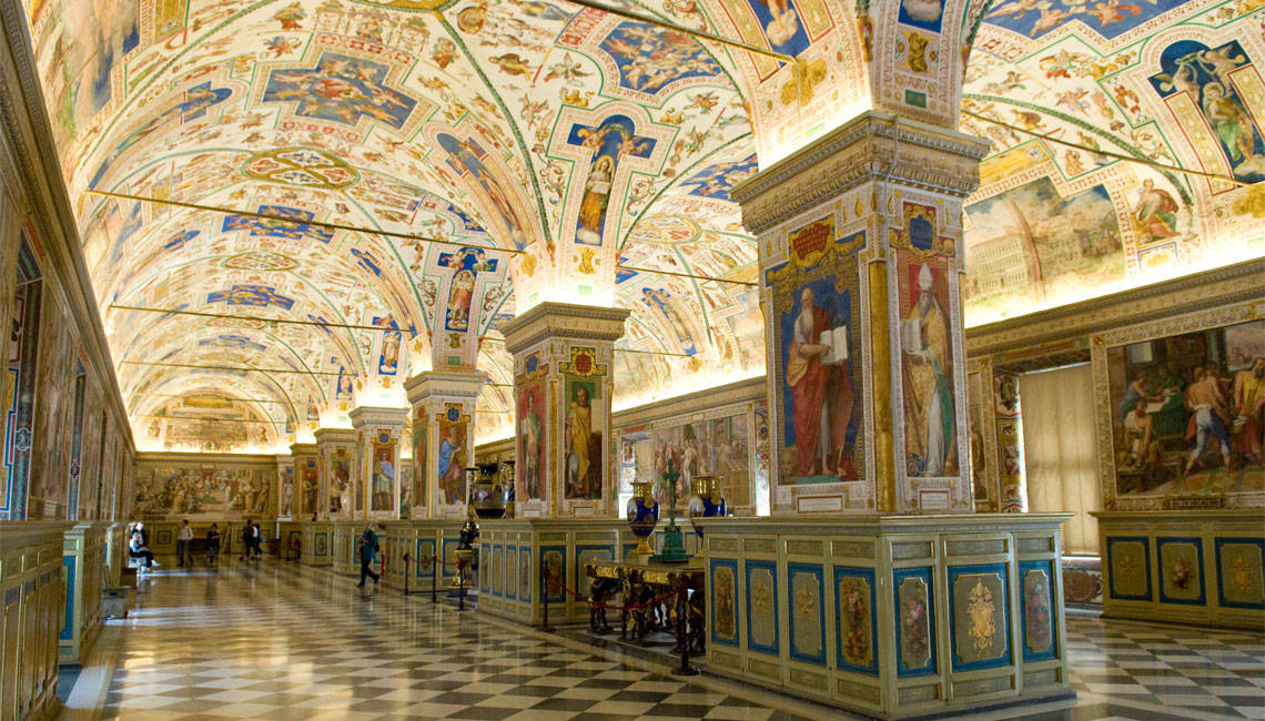 The-Sistine-Hall-of-the-Vatican-Library