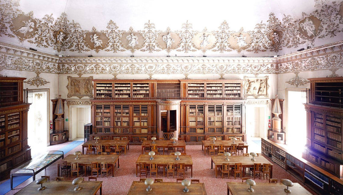 naples-library