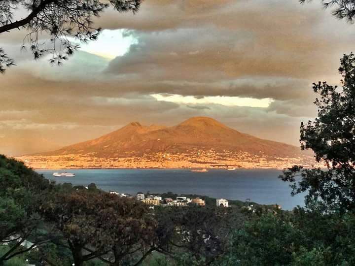 Naples & Campania