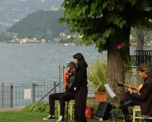 incentives-italy-lakes