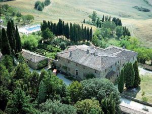 Picture of Fattoria del Colle in Tuscany. The venue is part of the Si Dice in Italia itinerary.
