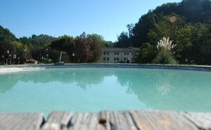 How to plan a sustainable corporate retreat that is innovative