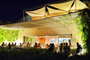 how to and where find best event venues italy